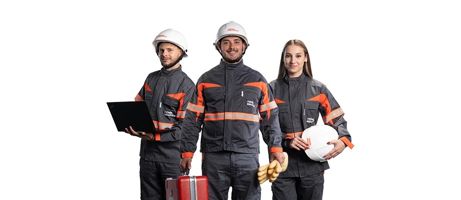 Echipa de specialisti in retele electrice, pregatita pentru interventii